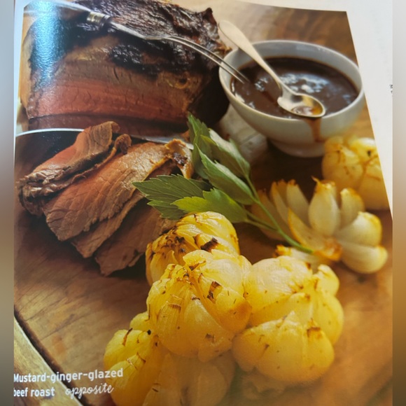 Family Circle  “All-Time Favorite Recipes” Cookbook - Picture 4 of 5